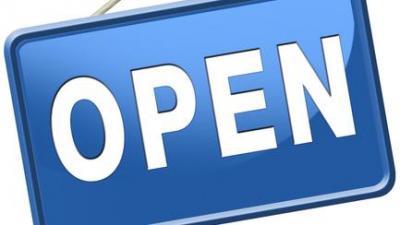 Gemeente en OCMW breiden openingsuren uit - Openingsbordje. Gemeente en OCMW breiden openingsuren uit - Openingsbordje.