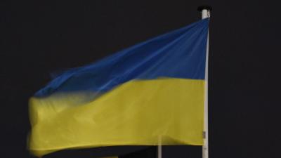 Assenedenaren kunnen donderdag droge voeding afgeven aan gemeentehuis voor burgers oorlogsgebied ‘Chernihiv’ - Vlag Oekraïne.